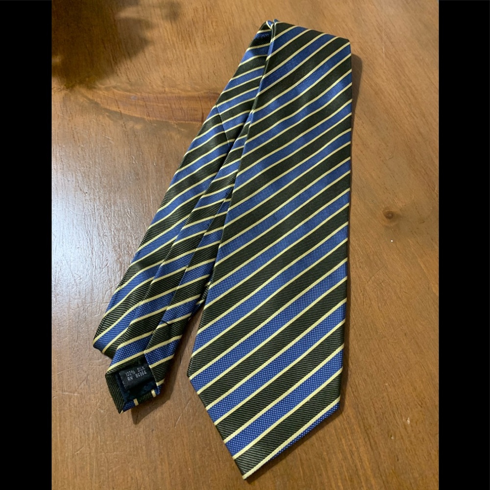 Men’s Striped silk tie